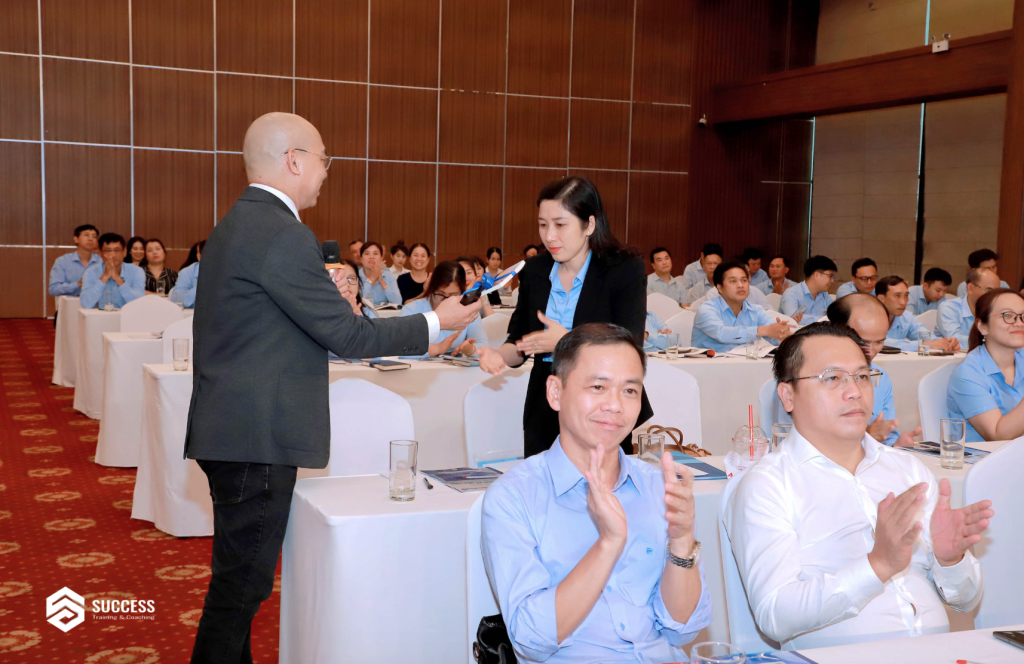 trainer chuyên nghiệp